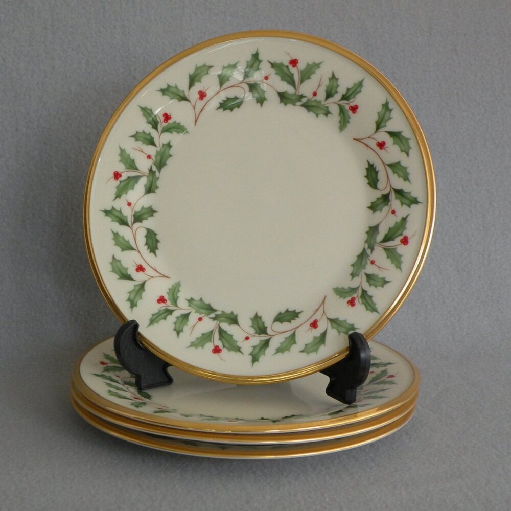 Set of four 8-3/8" Lenox Dimension Collection Holly NWT